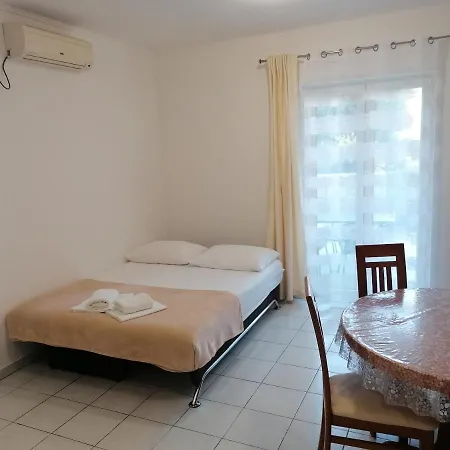 Dinko Διαμέρισμα Duće