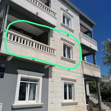 Dinko