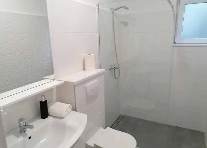 Апартаменты Dinko *